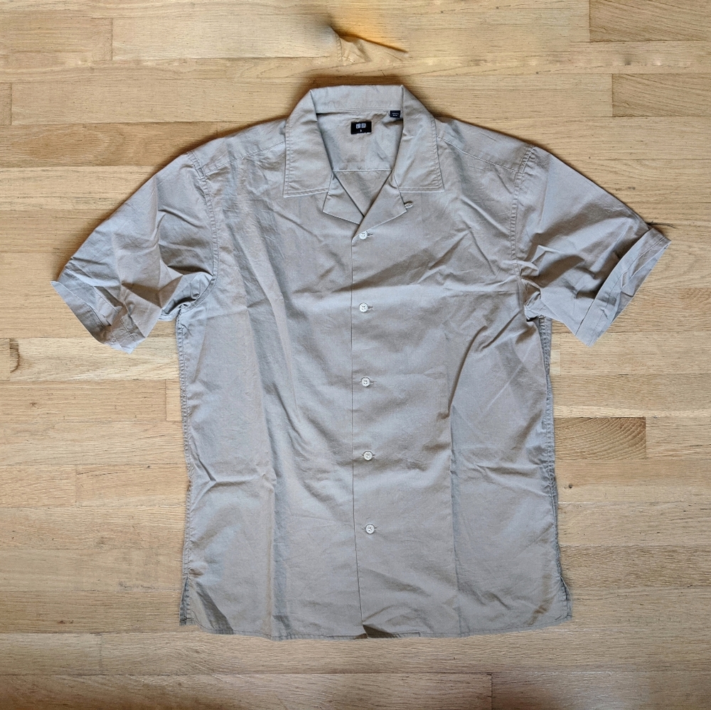 Uniqlo Open Collar short sleeve shirt